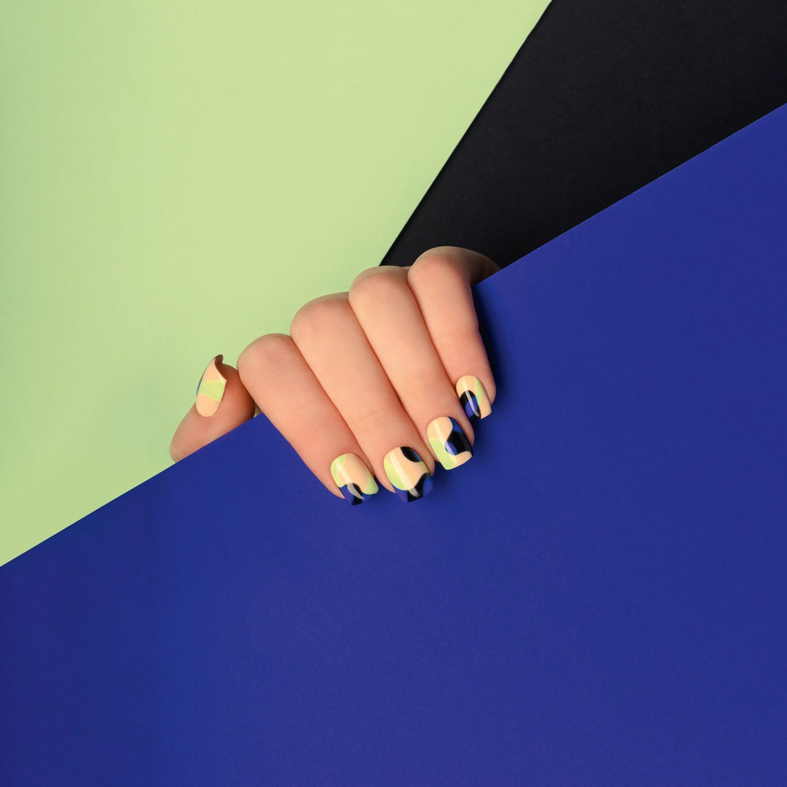 summer2023 nailart 1 scaled e1716298622551
